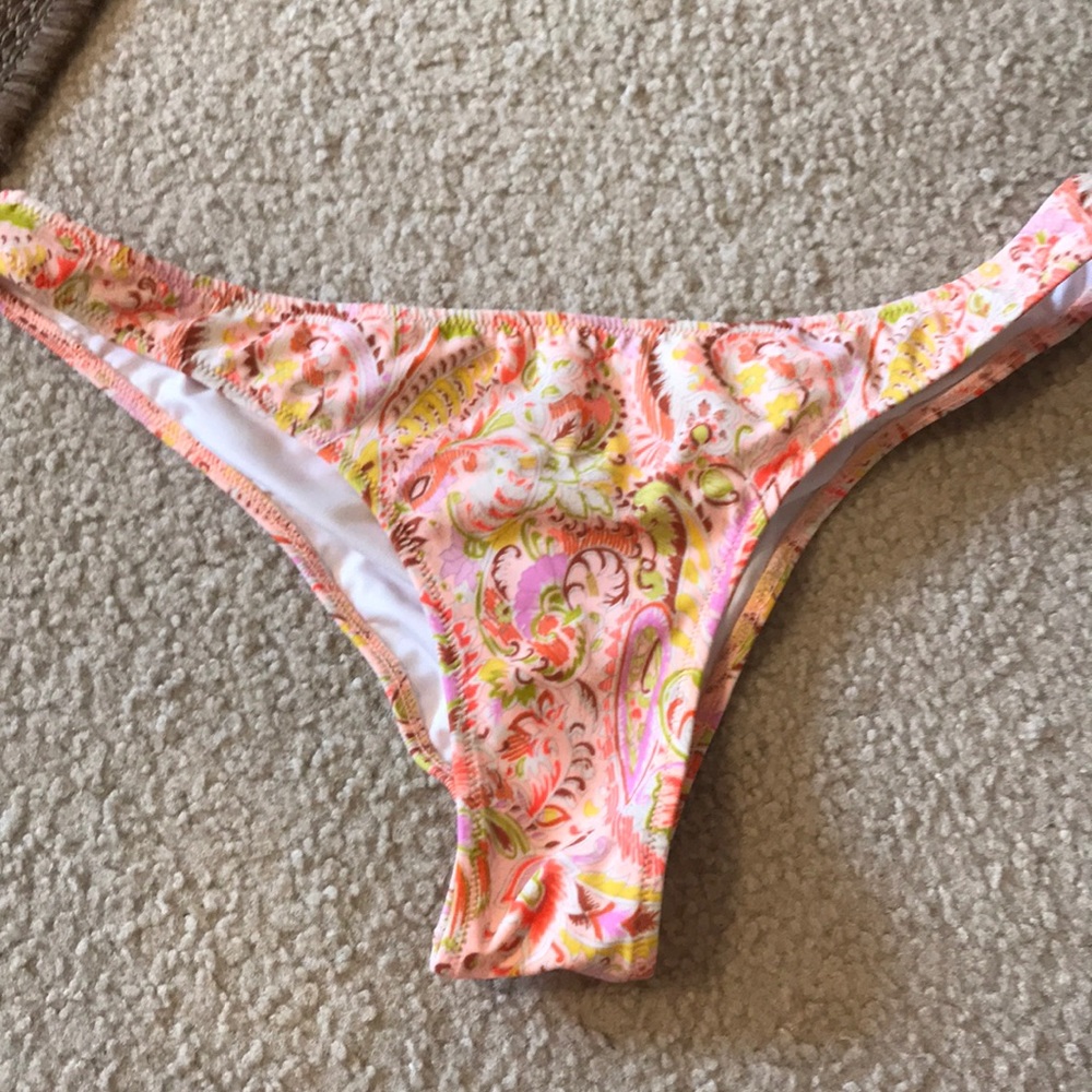 Cheeky Victoria Secret bottoms